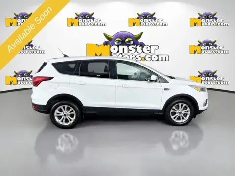 More photos of 2019 Ford Escape SE at Monster Motors - Jackson, MI, MI