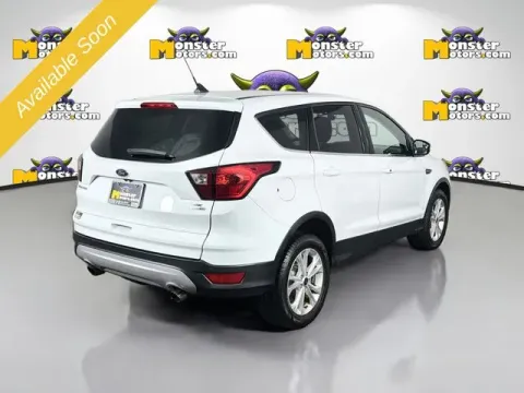 More photos of 2019 Ford Escape SE at Monster Motors - Jackson, MI, MI