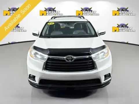 Photos of 2016 Toyota Highlander LE V6 for sale in Michigan Center, MI at Monster Motors - Jackson, MI