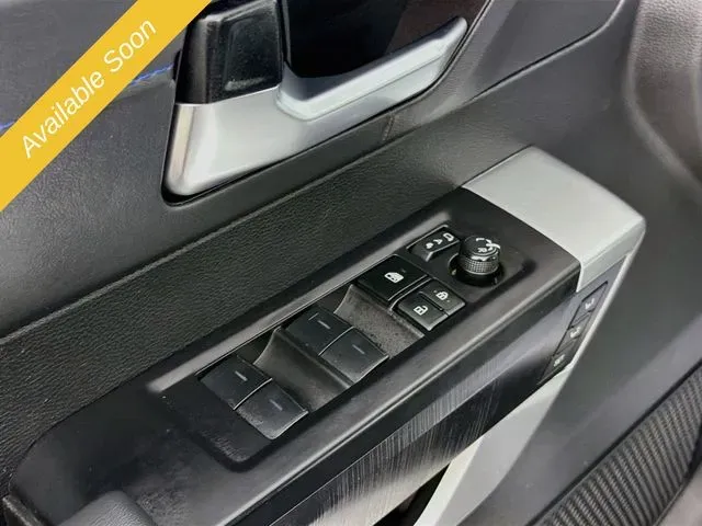 2024 Toyota Tundra Hybrid Platinum - Photo 17