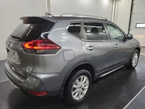 More photos of 2019 Nissan Rogue at Monster Motors - Jackson, MI, MI