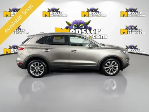 More photos of 2017 Lincoln MKC Select at Monster Motors - Jackson, MI, MI