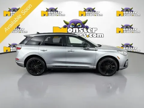 More photos of 2024 Lincoln Corsair Reserve at Monster Motors - Jackson, MI, MI