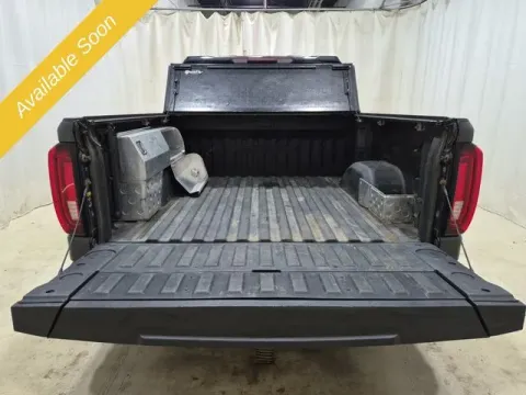 More photos of 2021 GMC Sierra 1500 Denali at Monster Motors - Jackson, MI, MI