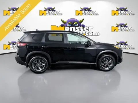 More photos of 2021 Nissan Rogue S at Monster Motors - Jackson, MI, MI