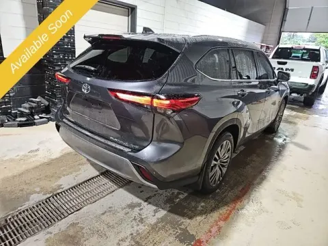 More photos of 2021 Toyota Highlander Platinum at Monster Motors - Jackson, MI, MI