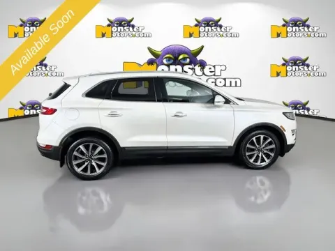 More photos of 2019 Lincoln MKC Reserve at Monster Motors - Jackson, MI, MI