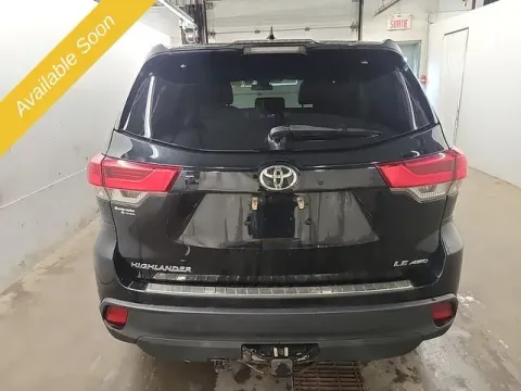 More photos of 2019 Toyota Highlander LE at Monster Motors - Jackson, MI, MI