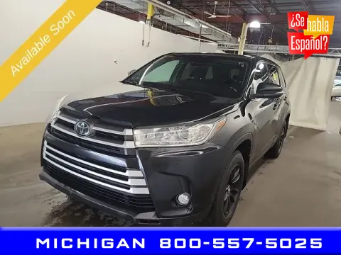 Black 2019 Toyota Highlander for sale in Michigan Center, MI