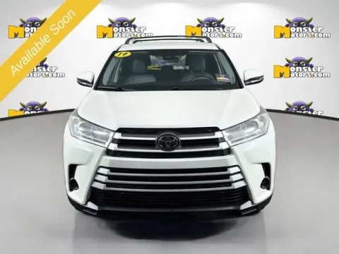Photos of 2019 Toyota Highlander LE for sale in Michigan Center, MI at Monster Motors - Jackson, MI