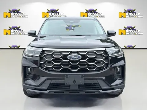 Photos of 2025 Ford Explorer Platinum for sale in Michigan Center, MI at Monster Motors - Jackson, MI