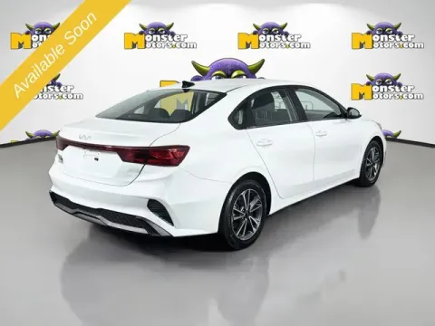 More photos of 2022 Kia Forte LXS at Monster Motors - Jackson, MI, MI