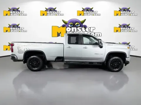 More photos of 2022 Chevrolet Silverado 2500 HD LT at Monster Motors - Jackson, MI, MI