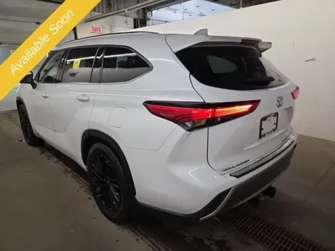 Another view of 2022 Toyota Highlander Platinum for sale in Michigan Center, MI at Monster Motors - Jackson, MI