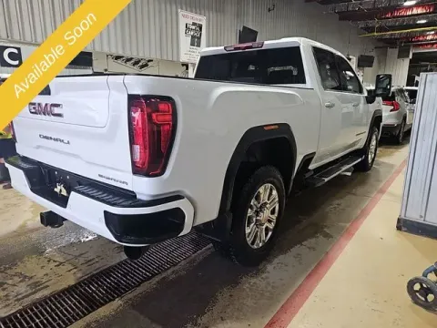 More photos of 2022 GMC Sierra 2500 HD Denali at Monster Motors - Jackson, MI, MI