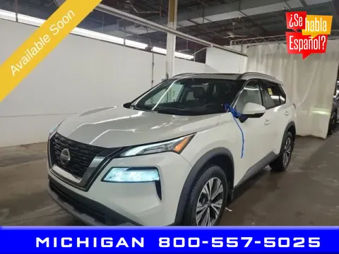 White 2021 Nissan Rogue SV for sale in Michigan Center, MI