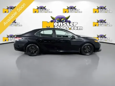 More photos of 2020 Toyota Camry LE at Monster Motors - Jackson, MI, MI