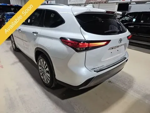 Another view of 2022 Toyota Highlander Platinum for sale in Michigan Center, MI at Monster Motors - Jackson, MI
