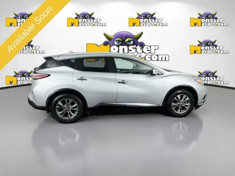 More photos of 2017 Nissan Murano SL at Monster Motors - Jackson, MI, MI