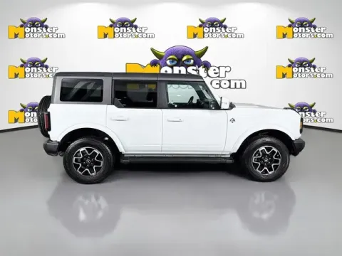 More photos of 2023 Ford Bronco Outer Banks at Monster Motors - Jackson, MI, MI