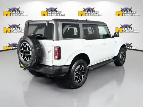 More photos of 2023 Ford Bronco at Monster Motors - Jackson, MI, MI