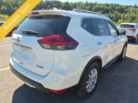 More photos of 2019 Nissan Rogue S at Monster Motors - Jackson, MI, MI