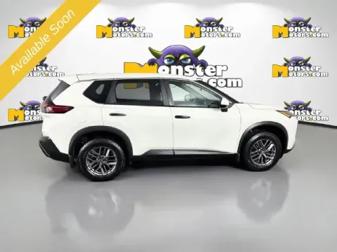 More photos of 2021 Nissan Rogue S at Monster Motors - Jackson, MI, MI