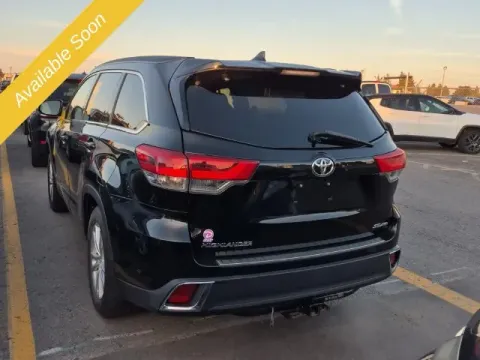 Another view of 2018 Toyota Highlander SE for sale in Michigan Center, MI at Monster Motors - Jackson, MI