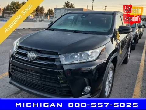 Black 2018 Toyota Highlander SE for sale in Michigan Center, MI