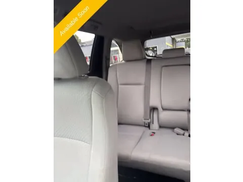 More photos of 2019 Toyota Highlander LE at Monster Motors - Jackson, MI, MI