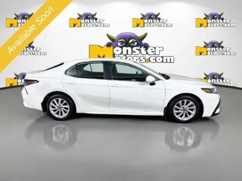 More photos of 2021 Toyota Camry SE at Monster Motors - Jackson, MI, MI