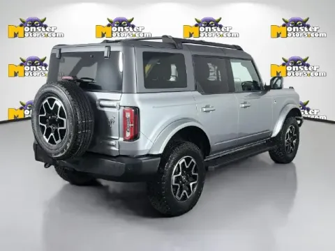 More photos of 2024 Ford Bronco Outer Banks at Monster Motors - Jackson, MI, MI