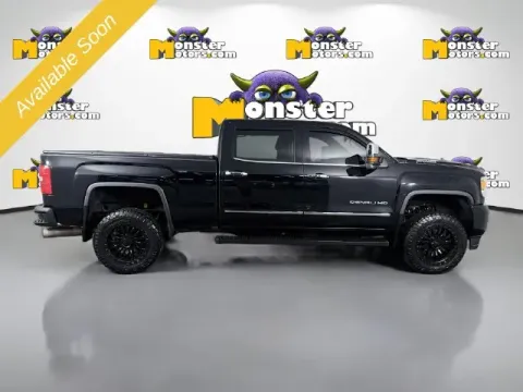 More photos of 2018 GMC Sierra 2500 HD Denali at Monster Motors - Jackson, MI, MI