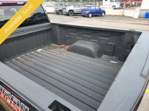 More photos of 2019 Chevrolet Silverado 1500 Custom Trail Boss at Monster Motors - Jackson, MI, MI
