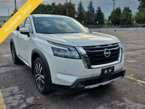More photos of 2024 Nissan Pathfinder Platinum at Monster Motors - Jackson, MI, MI