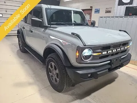 More photos of 2024 Ford Bronco Big Bend at Monster Motors - Jackson, MI, MI
