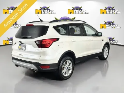 More photos of 2019 Ford Escape SEL at Monster Motors - Jackson, MI, MI