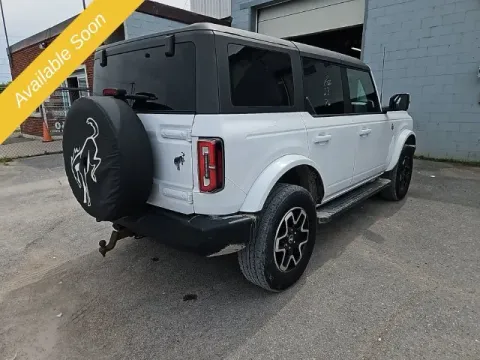 More photos of 2023 Ford Bronco Outer Banks at Monster Motors - Jackson, MI, MI