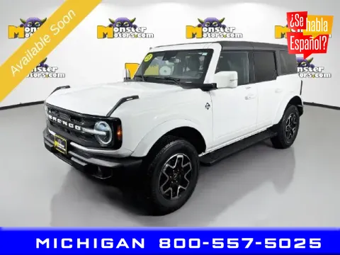 White 2023 Ford Bronco Outer Banks for sale in Michigan Center, MI