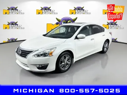 White 2015 Nissan Altima 2.5 for sale in Michigan Center, MI