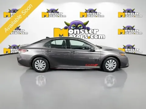 More photos of 2018 Toyota Camry XSE at Monster Motors - Jackson, MI, MI