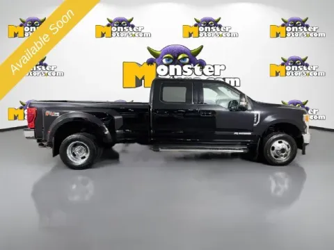 More photos of 2022 Ford F-350SD Lariat at Monster Motors - Jackson, MI, MI