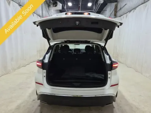 More photos of 2020 Nissan Murano SL at Monster Motors - Jackson, MI, MI