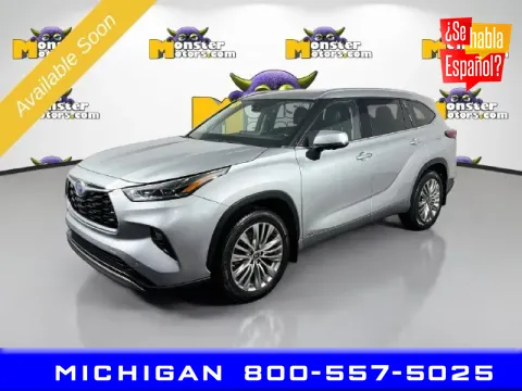 Silver 2023 Toyota Highlander Hybrid Platinum for sale in Michigan Center, MI