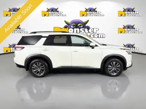 More photos of 2022 Nissan Pathfinder SV at Monster Motors - Jackson, MI, MI