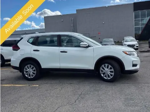 More photos of 2018 Nissan Rogue at Monster Motors - Jackson, MI, MI