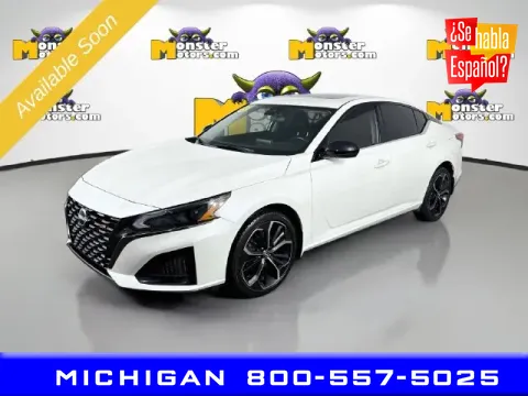 Unknown 2023 Nissan Altima 2.5 SR for sale in Michigan Center, MI