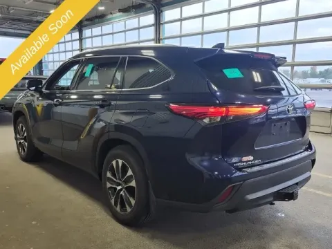 Another view of 2020 Toyota Highlander XLE for sale in Michigan Center, MI at Monster Motors - Jackson, MI