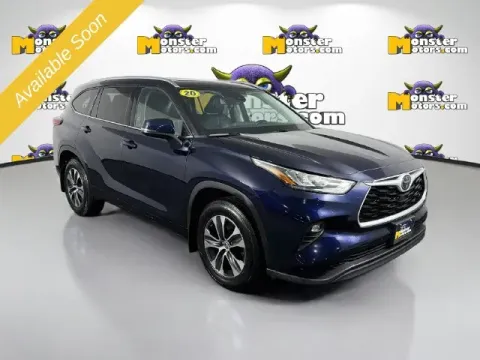 Another view of 2020 Toyota Highlander XLE for sale in Michigan Center, MI at Monster Motors - Jackson, MI