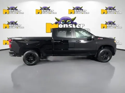 More photos of 2021 Chevrolet Silverado 1500 Custom Trail Boss at Monster Motors - Jackson, MI, MI